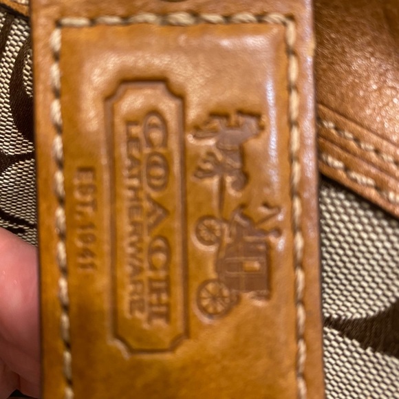 Coach hobo purse brown - Picture 7 of 13